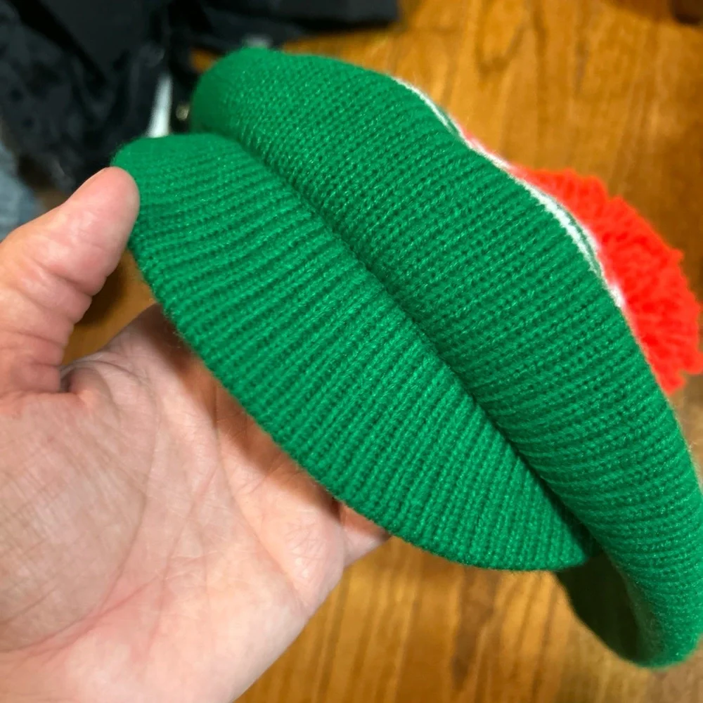 Green and Red Circular Patch Hat‎